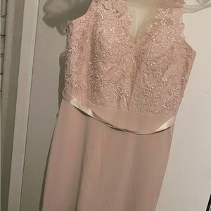 A beautiful dress that you can wear to a prom, graduation,etc